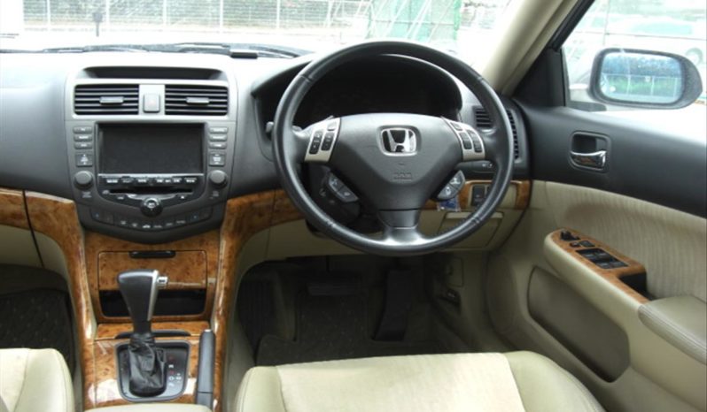 Honda Accord 2005 full