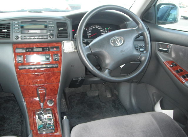 Toyota Corolla Luxel 2003 full